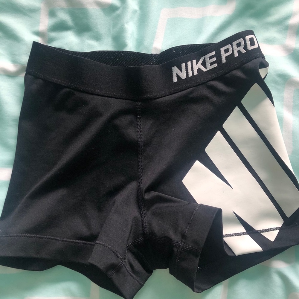 nike pro shorts